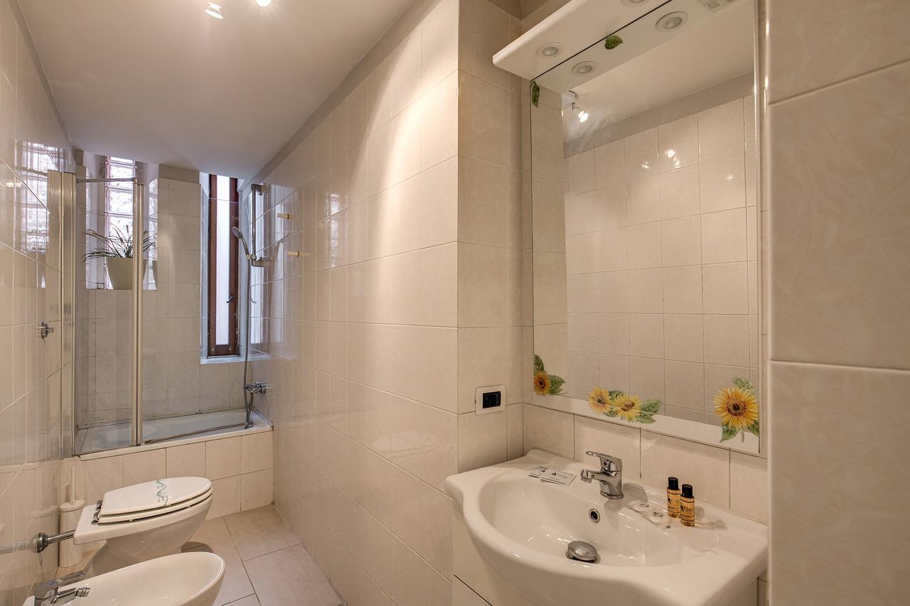 Mecenate Colosseo Suite Roma Ngoại thất bức ảnh
